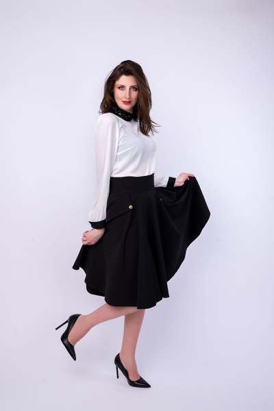 Imagine Fusta Ivana neagra