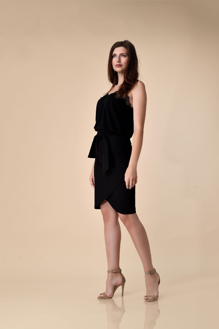 Imagine Fusta Feli neagra