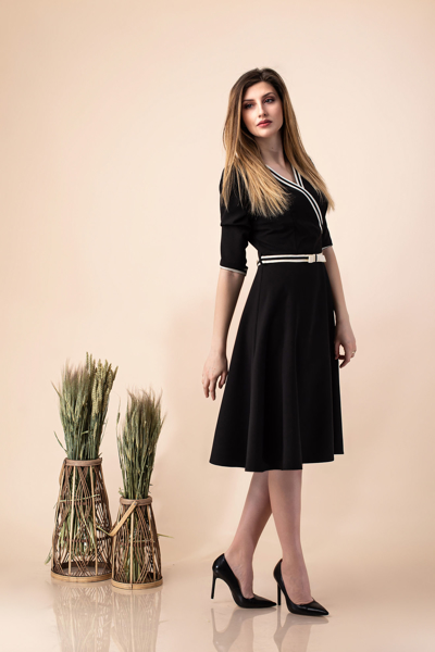 Imagine Rochia Rhona neagra
