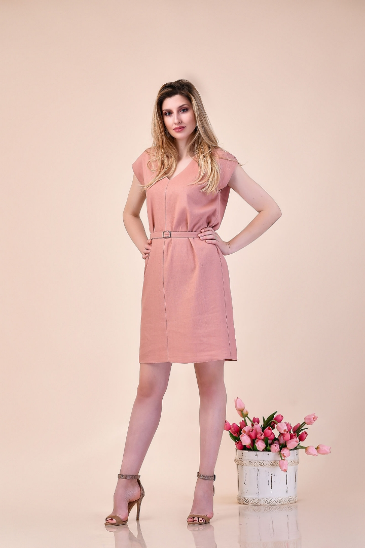 Imagine Rochia Amyra roz pudra