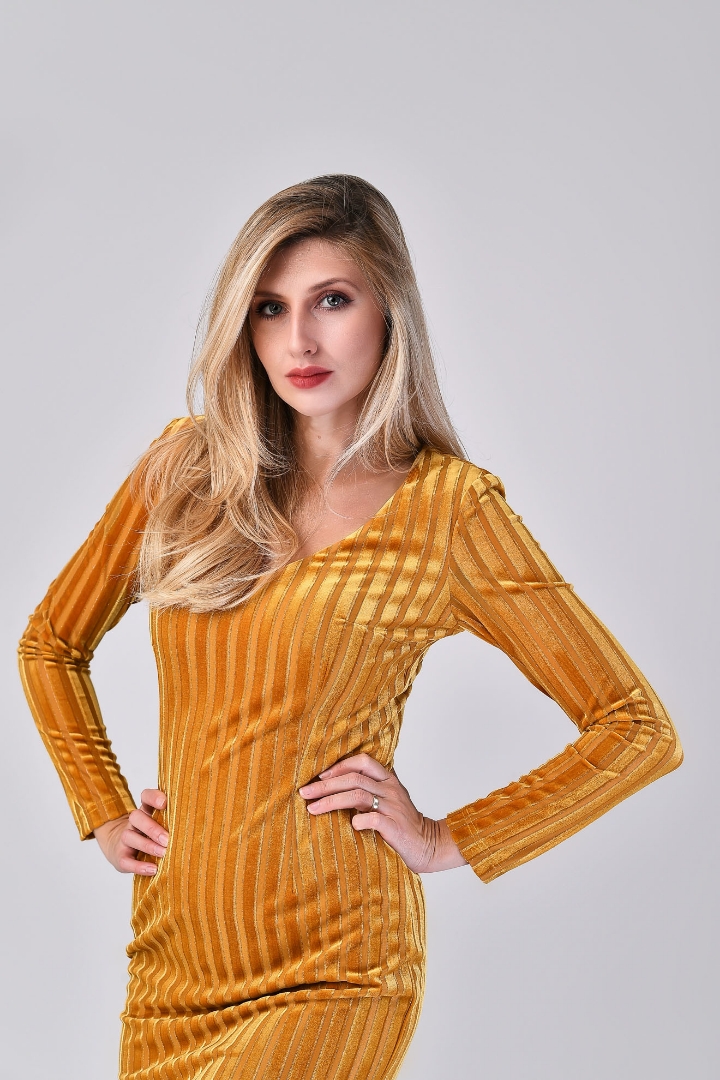 Imagine Rochia Catalina din catifea