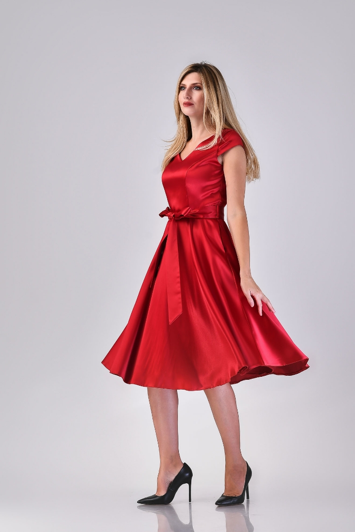Imagine Rochia Laura din tafta rosie
