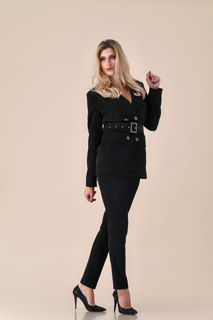 Imagine Compleu Mary compus din pantalon si sacou