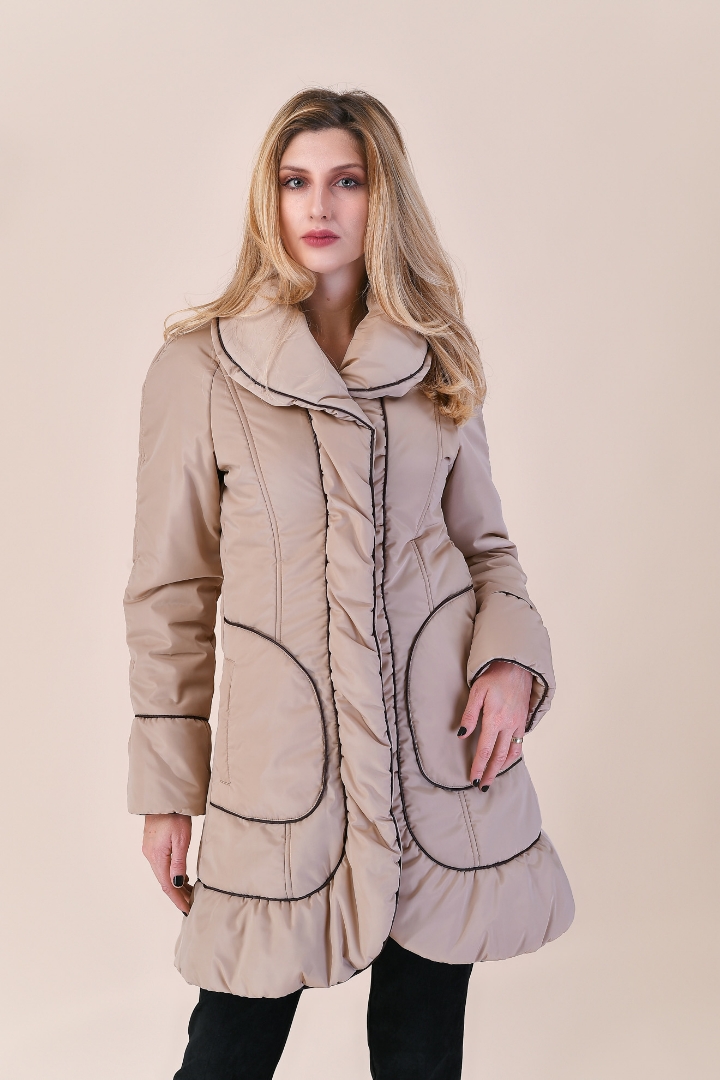 Imagine Geaca Carla din fas bej