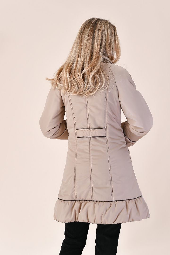Imagine Geaca Carla din fas bej