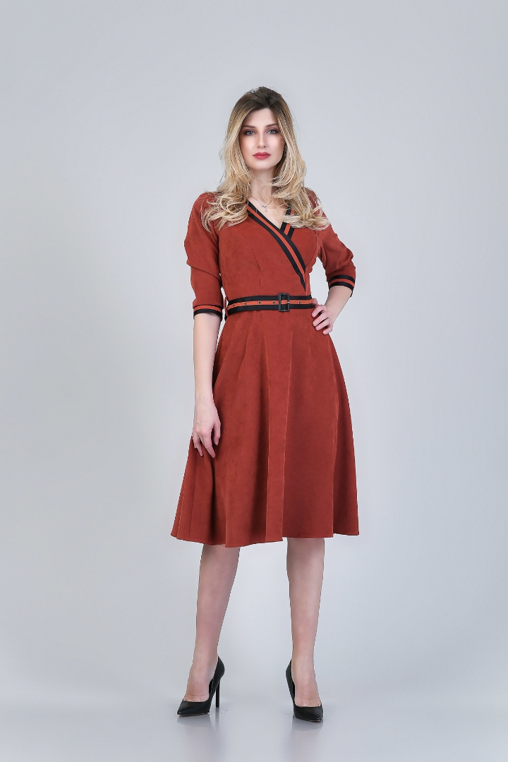 Imagine Rochia Rhona caramizie