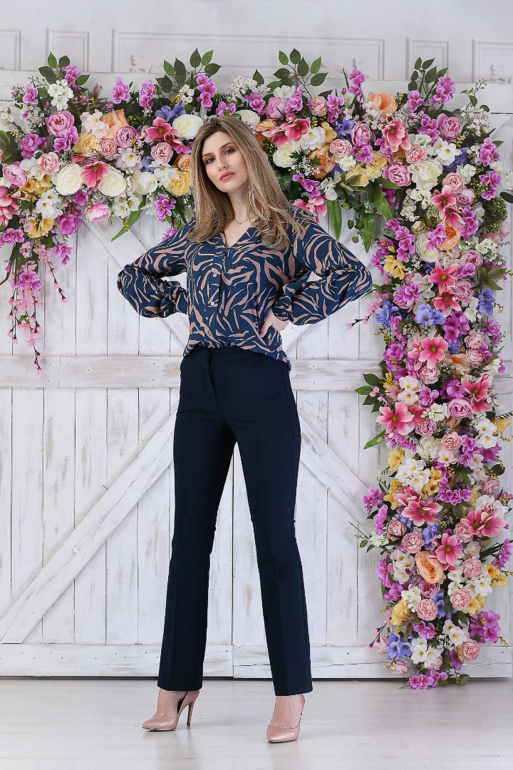 Imagine Bluza Carolina bleumarin cu bej