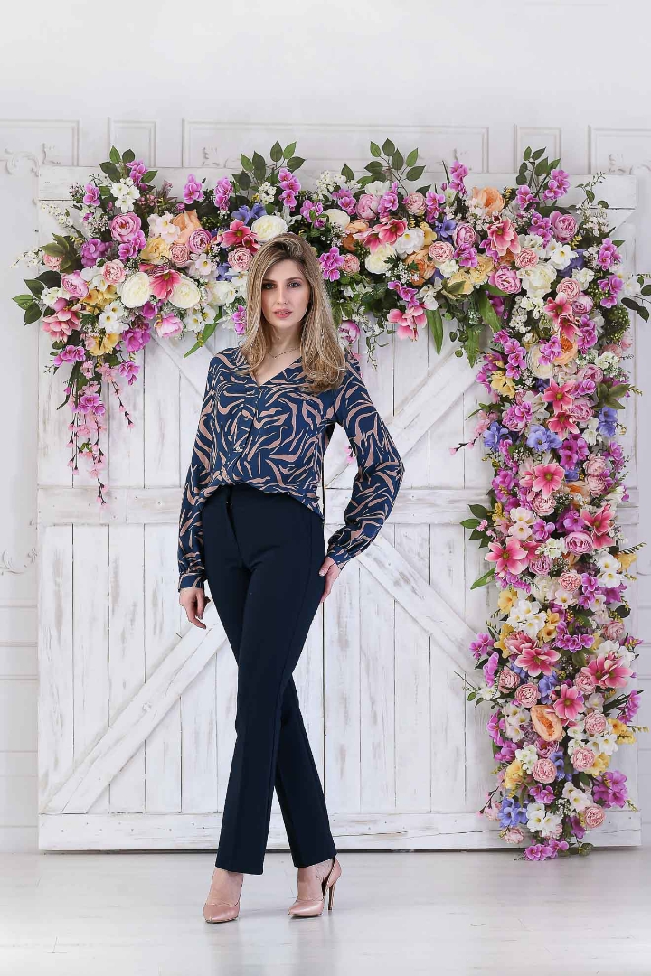 Imagine Bluza Carolina bleumarin cu bej