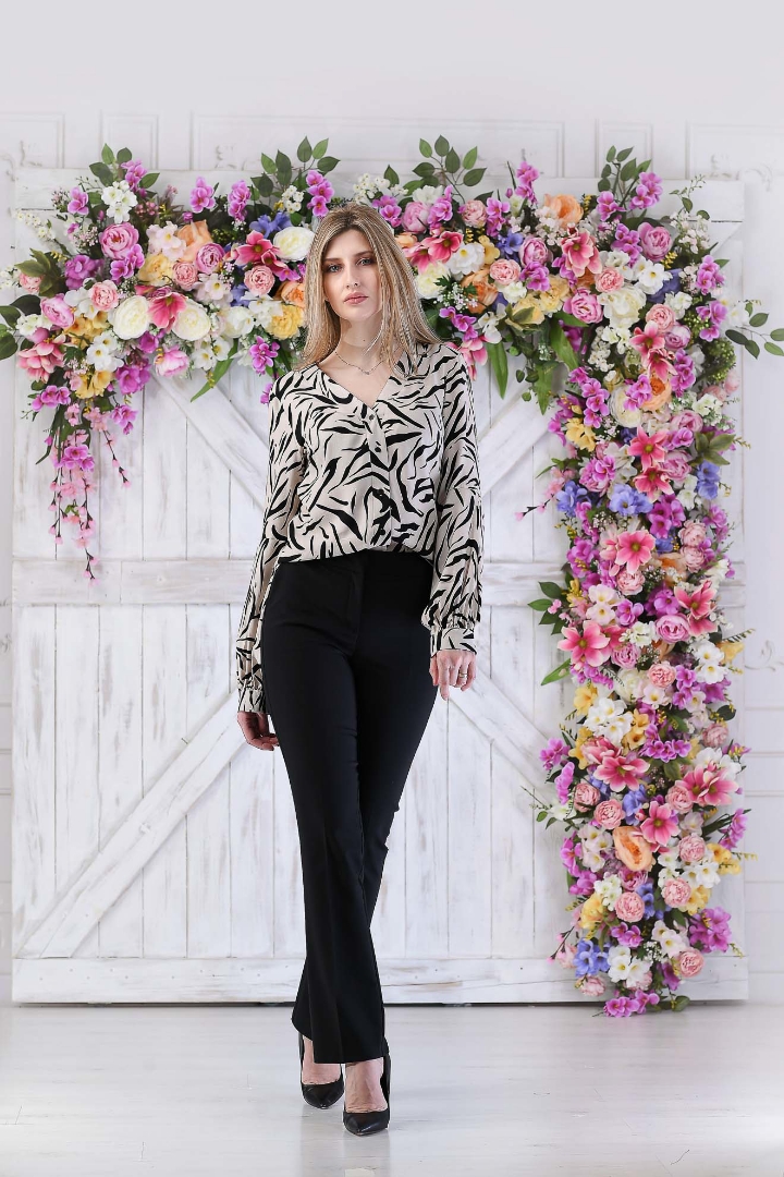 Imagine Bluza Carolina crem cu negru