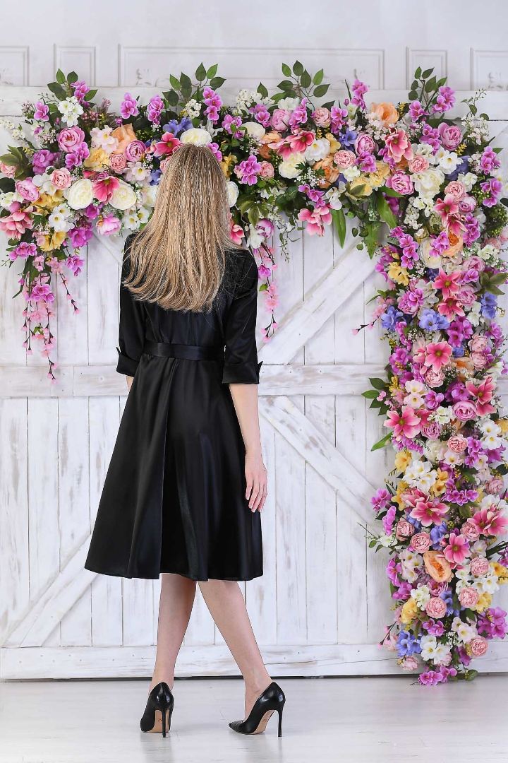 Imagine Rochia Karol din tafta neagra