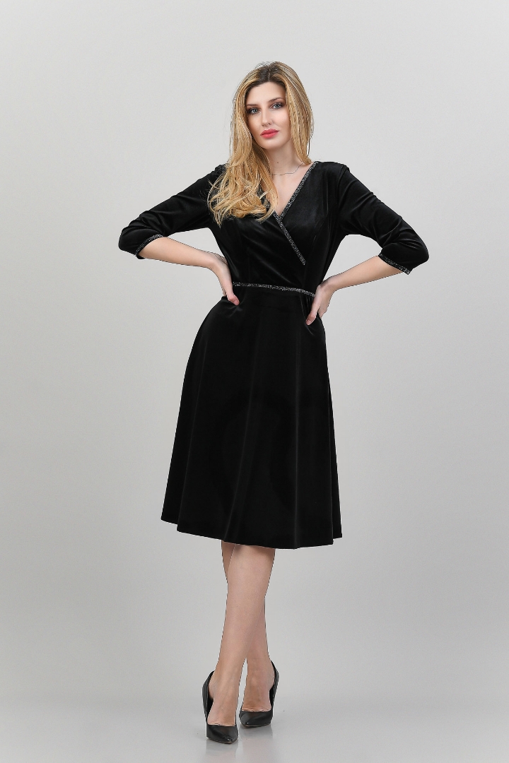 Imagine Rochia Rhona din catifea Neagră