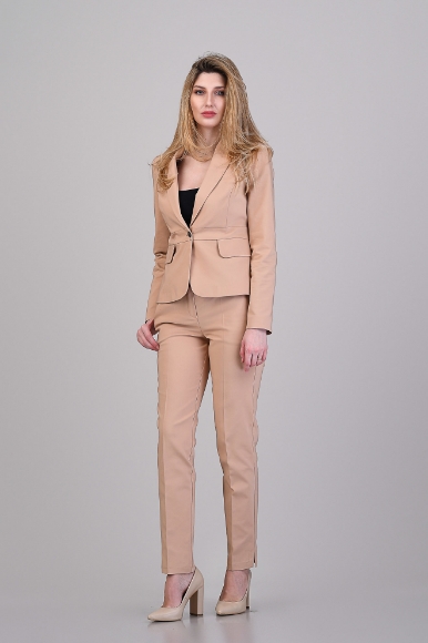 Imagine Sacou Raisa bej