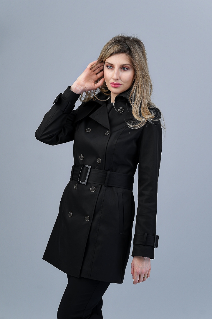 Imagine Trench Ramona Negru