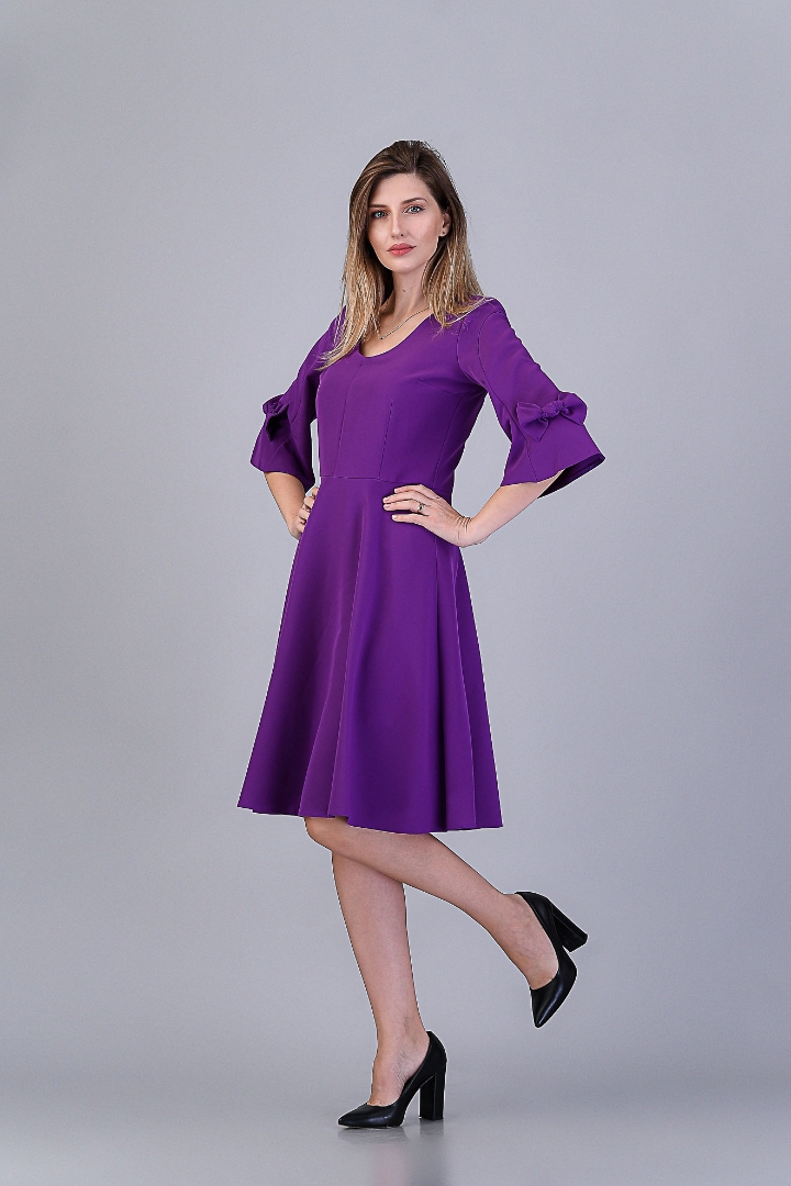 Imagine Rochia Dora Mov