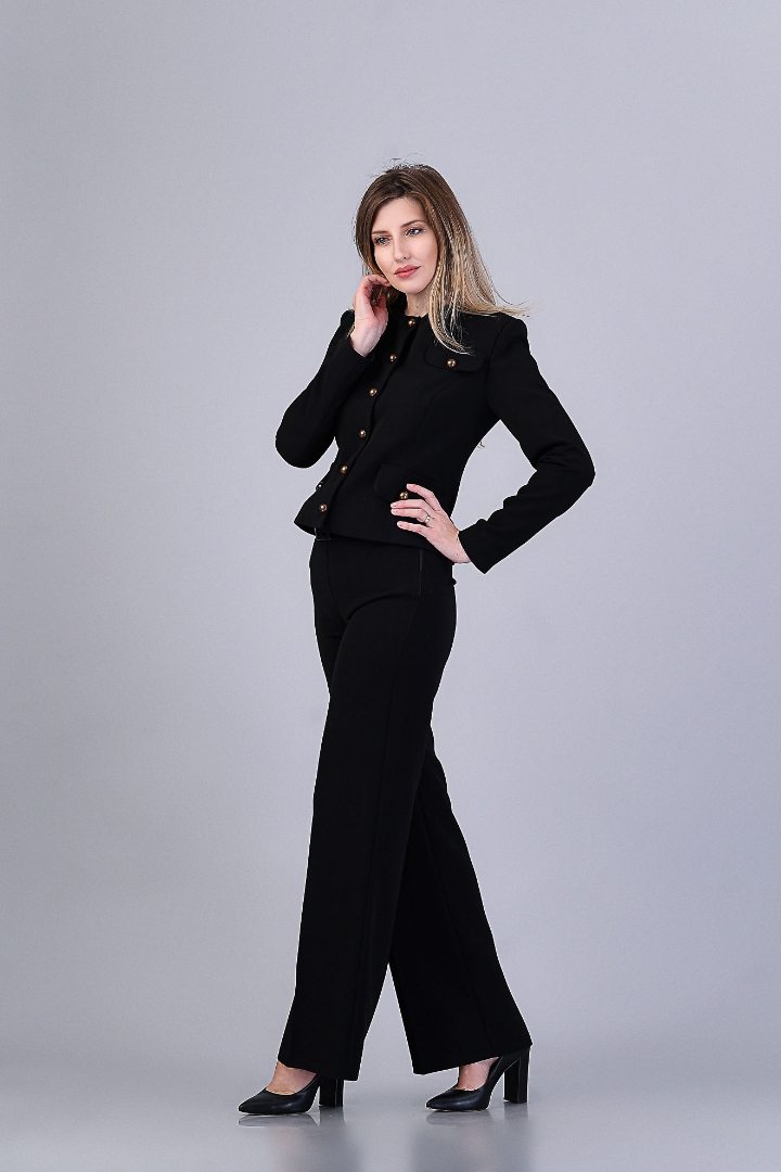 Imagine Sacou Sandra Negru