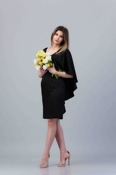 Imagine ROCHIA ENIKO NEAGRA