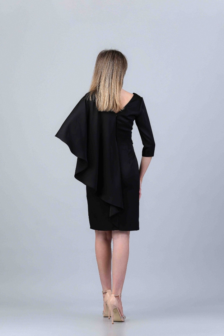 Imagine ROCHIA ENIKO NEAGRA