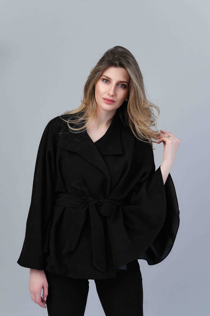 Imagine Capa Maria Neagra