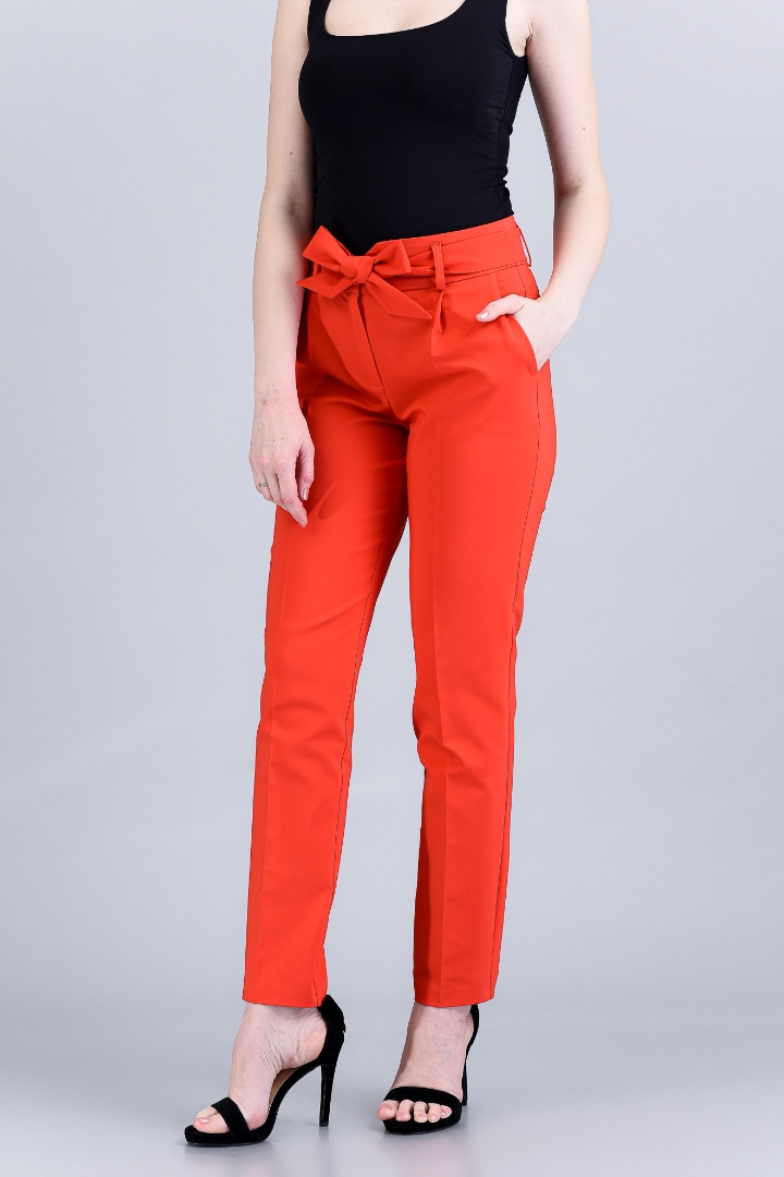 Imagine PANTALONUL NICOLE ROSU CORAI