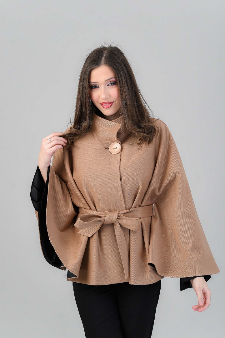 Imagine Capa Maria Bej