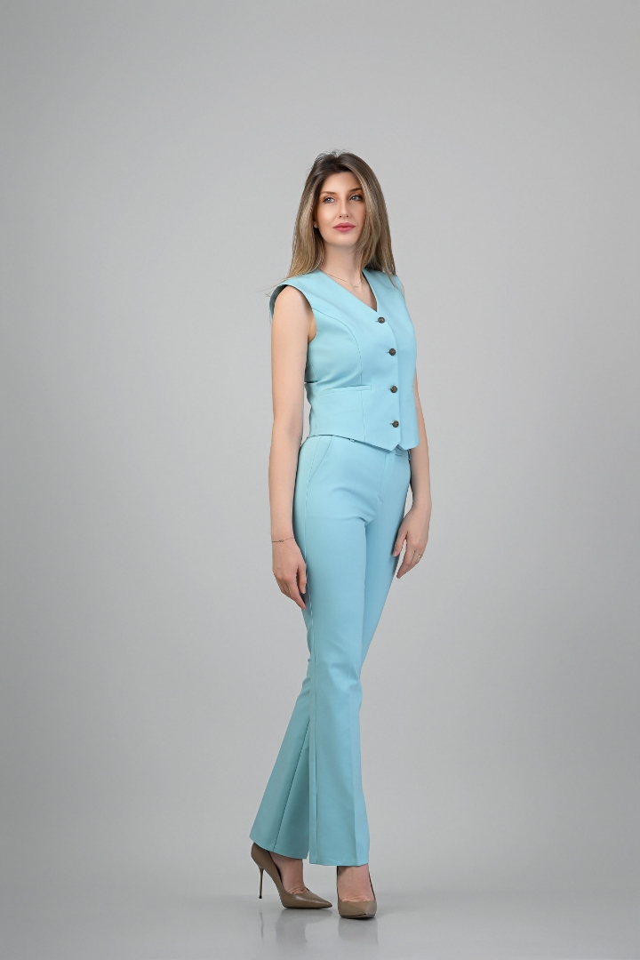 Imagine Vesta Crina bleu ciele