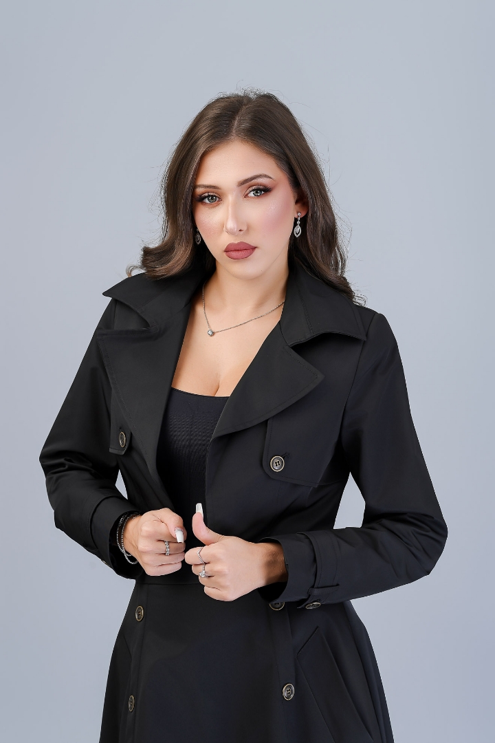 Imagine Jacheta Aniela Neagra