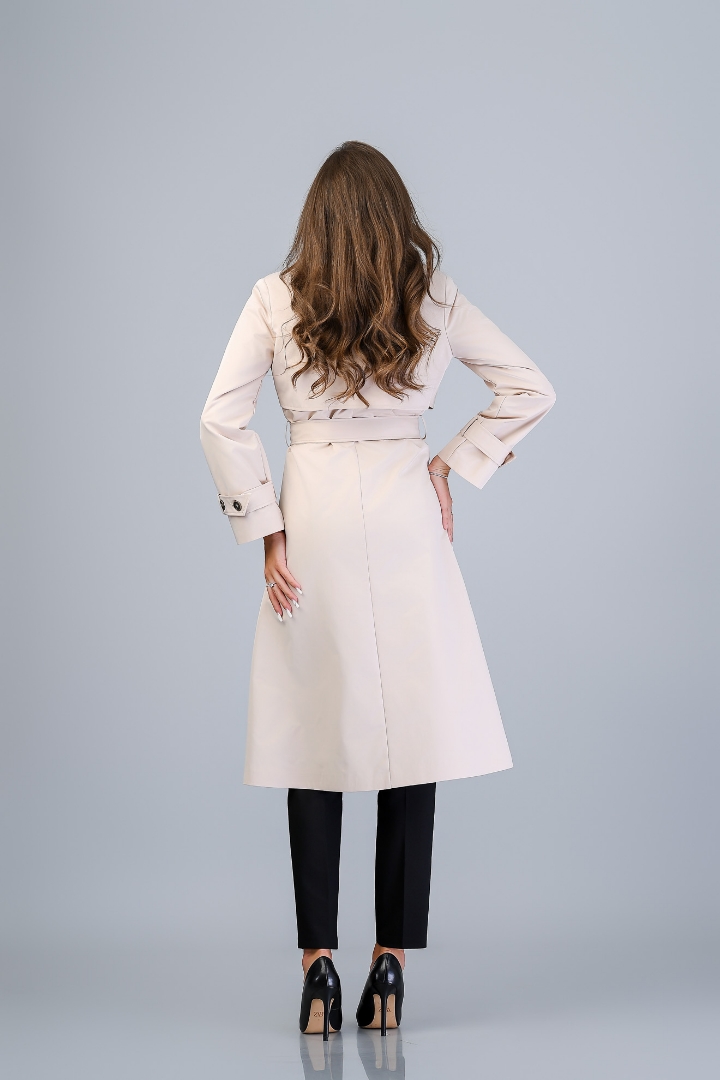 Imagine Trench Iustina Bej