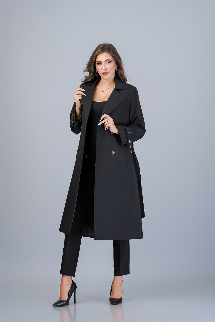 Imagine Trench Iustina Negru