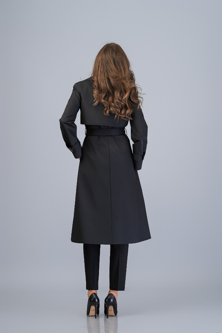 Imagine Trench Iustina Negru