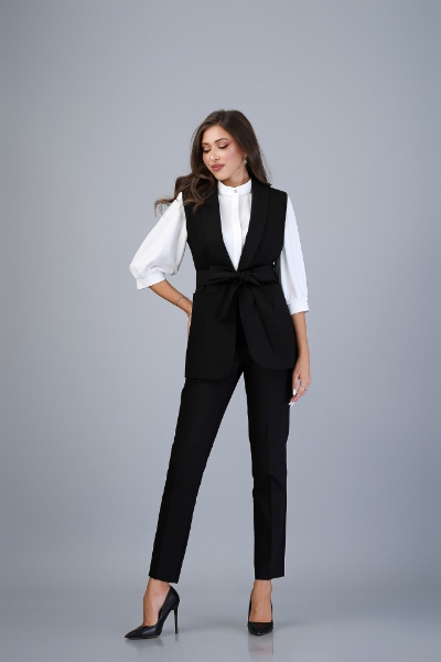 Imagine Vesta Erika Neagra