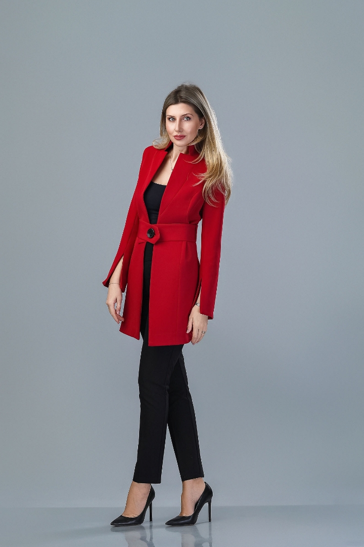 Imagine Sacoul Francesca Rosu