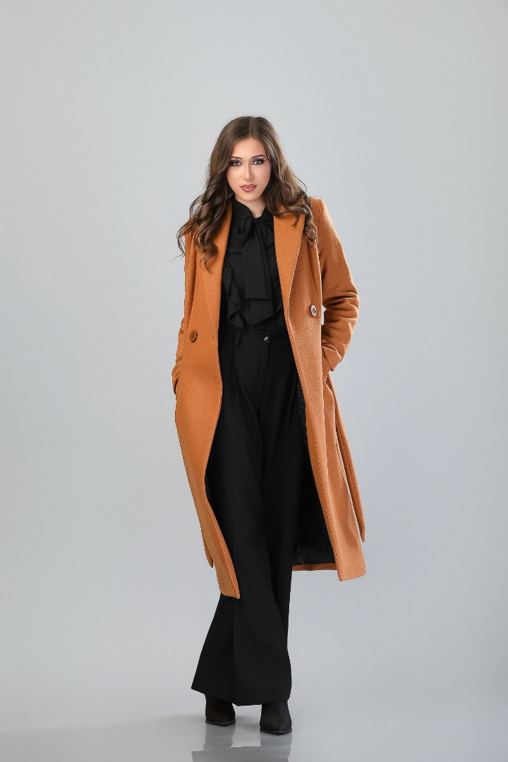 Imagine Palton Manuela camel