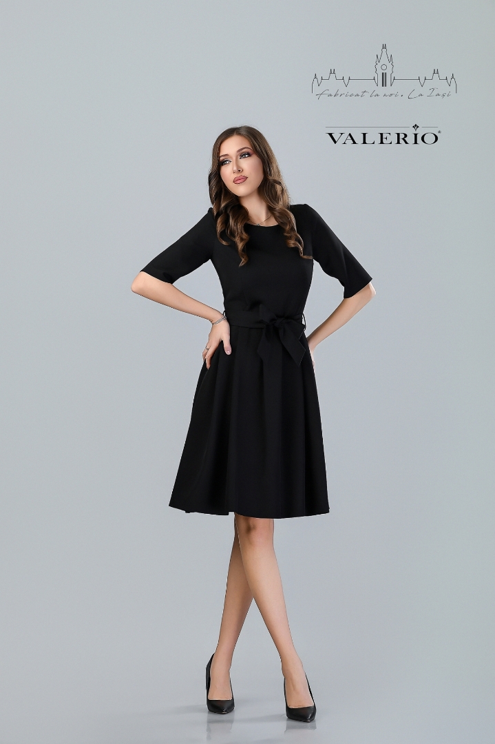 Imagine Rochia Sabrina Neagra