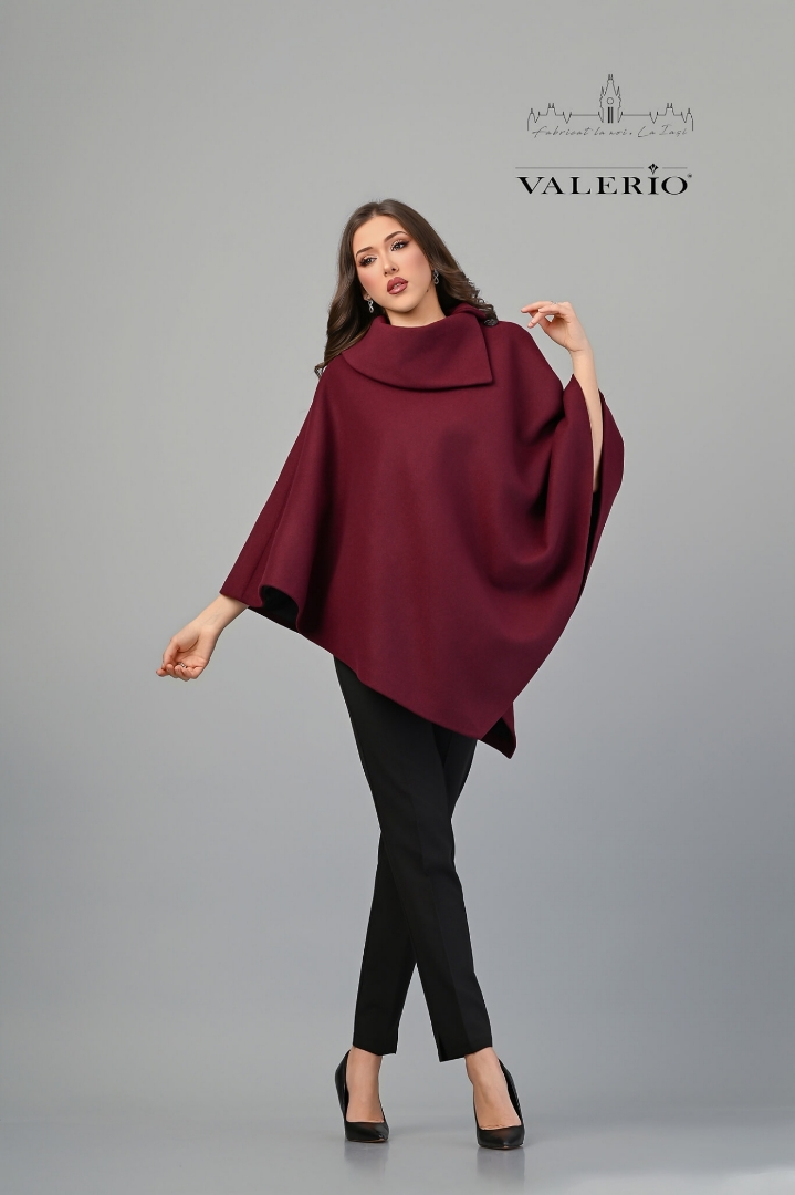 Imagine Poncho Burgundy