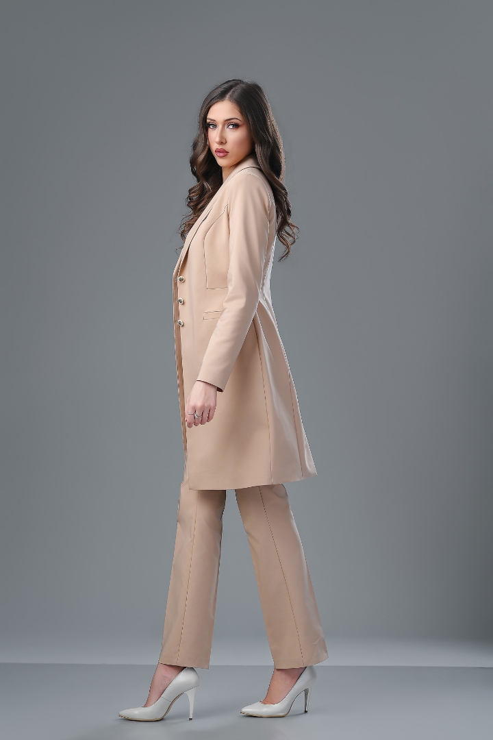 Imagine Sacou Miruna Bej