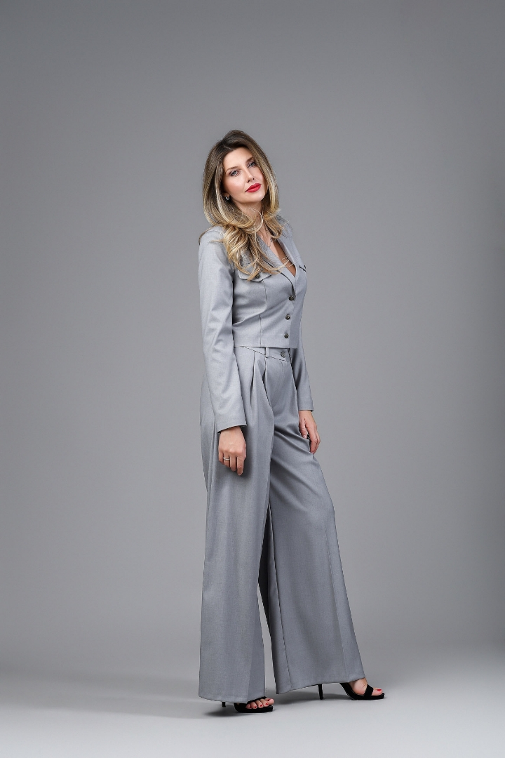 Imagine Pantalonul Saskia gri